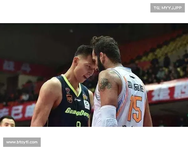 哈达迪坚持不退役的深层动因解析从竞技精神到个人使命的全方位探讨