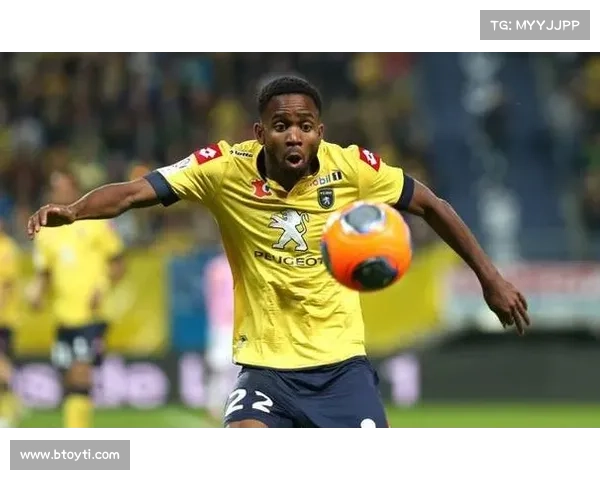 法甲历史冠军排名前五球队实力对比与发展历程解析