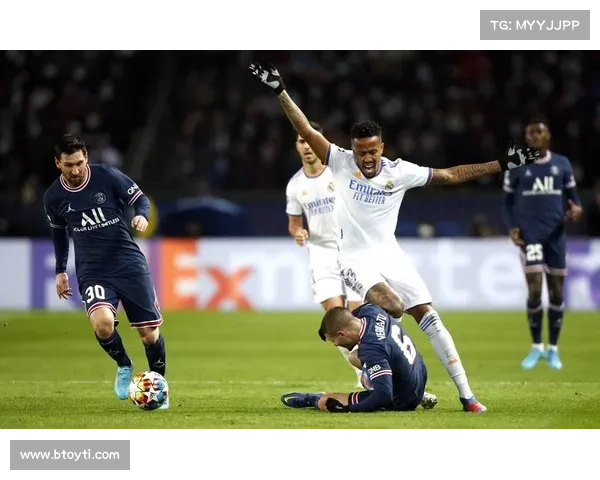 巴黎与马赛的宿命之战:法甲赛场上永恒的激情对决