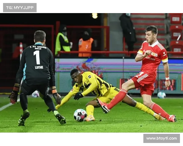 德国超级杯战术对比分析:德甲球队风格演变与战术趋势探讨 德国超级杯战术对比分析:德甲球队风格演变与战术趋势探讨