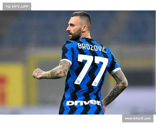 意甲各队冬季引援动态解析与阵容调整趋势分析